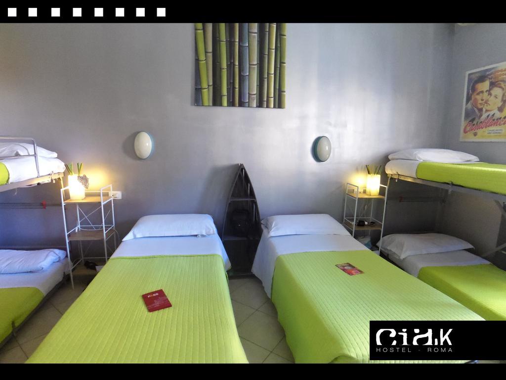 רומא Ciak Hostel מראה חיצוני תמונה